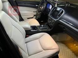 کرایسلەر 300